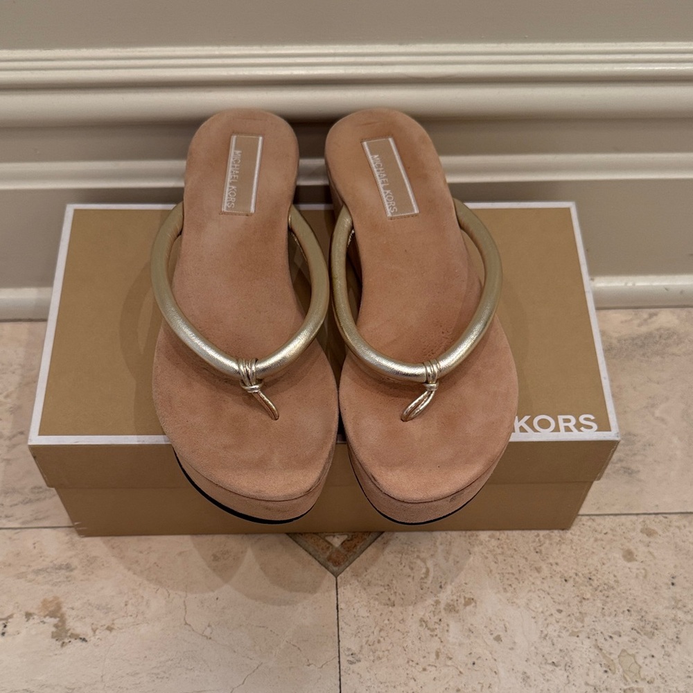 Michael Kors Metallic Gold Leather Thong Platform Sandals